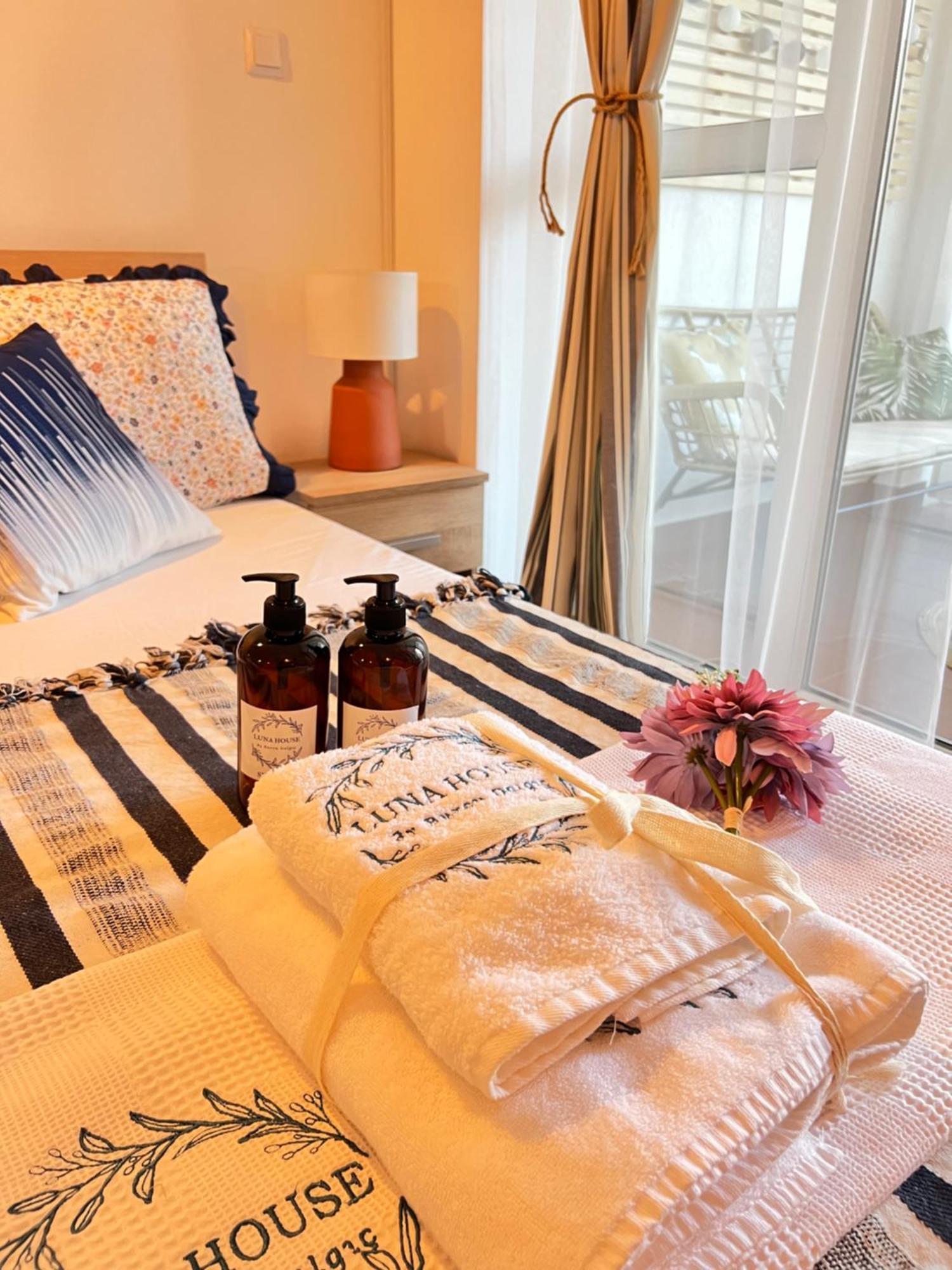 Luna House Appartement Budva